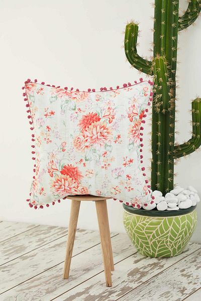 Aisha's Design 45X45 cm Classic Floral Patterned Pompom Throw Pillow Cover - K-401