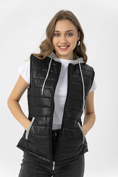 ŞİMAL Dámská vesta Česaná Puffer s kapucí - 245012