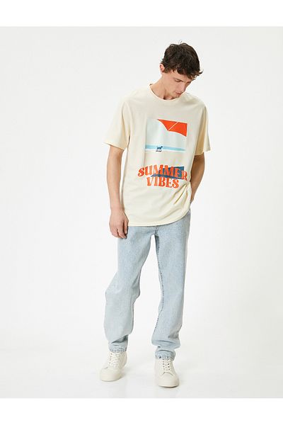 Koton Σλόγκαν εμπριμέ T-Shirt με λαιμόκοψη κοντό μανίκι βαμβακερό