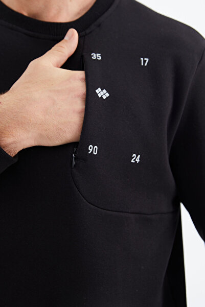 TOMMY LIFE Μαύρο ανδρικό φούτερ με λεπτομέρεια κρυφής τσέπης - 88292