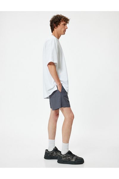 Koton Oversize σορτς με κορδόνια στη μέση και λεπτομέρεια στην τσέπη
