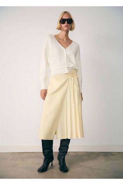 MANGO Woman Buttoned Cardigan