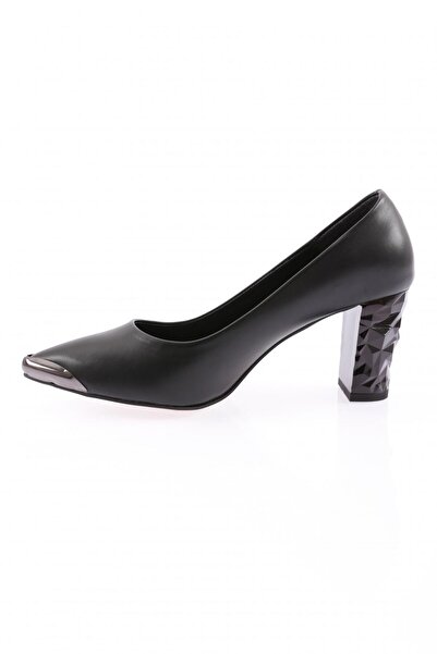 DGN Kadın Sivri Burun Parmak Dekolteli Topuklu Ayakkabı Siyah 6672621