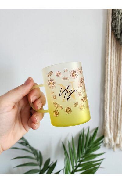 happy mountains İsme Özel Kişiye Özel Buzlu Cam Sarı Yaprak Ve Çiçek Desenli ...