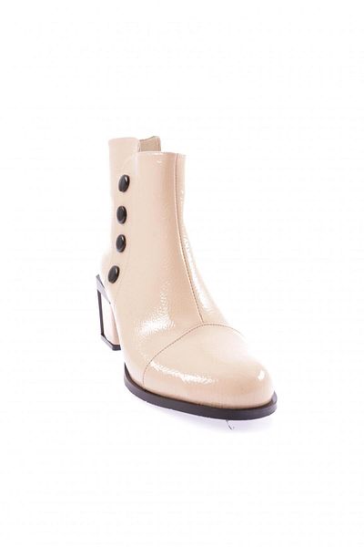 DGN Nude Patent Leather 725-22k Women's Heeled Boots - Accessory Detailed