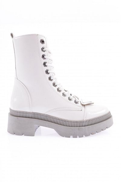 DGN White Patent Leather Women's Boots - Geometric Accessory Design