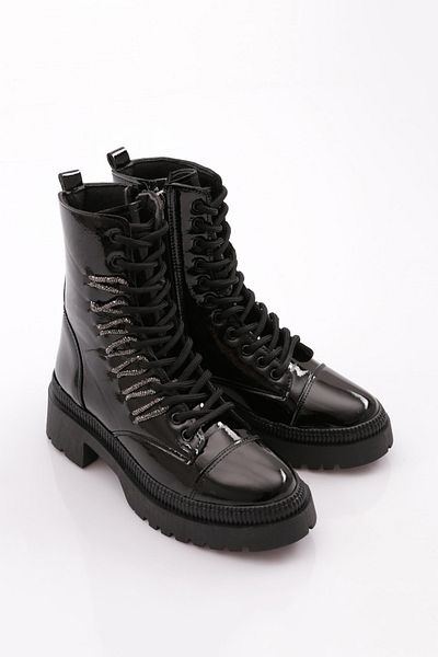 DGN K9075 Silver Stone Women's Lace up Boots - Black Wrinked Patent Leather