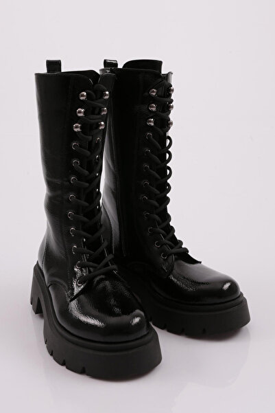 DGN Dámské šněrovací kozačky se silnou podrážkou černé mačkané 612143138