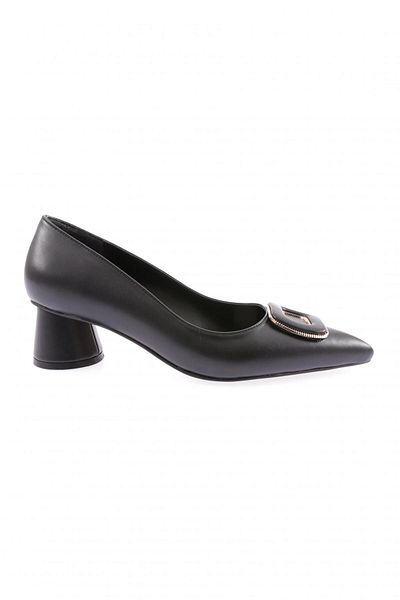 DGN 4320-23y Women's Pointed Toe Thick Short Heeled Shoes with Metal Accessories