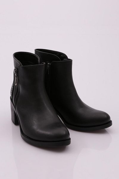 DGN Women's Zippered Boots Black 53793138