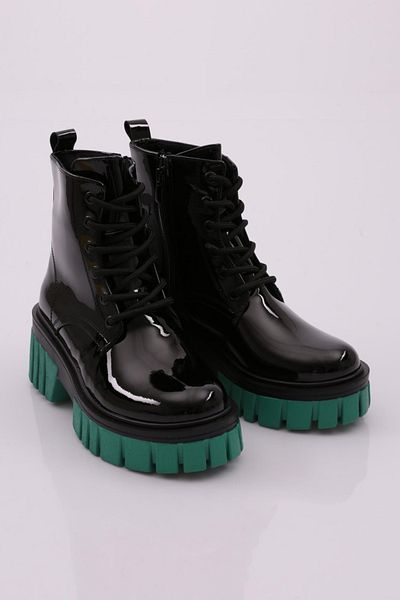 DGN Es805 Women's Thick Sole Lace up Heeled Boots Black Patent Leather Mint