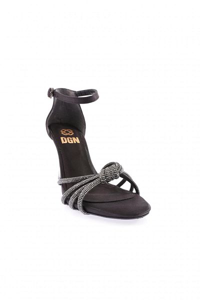 DGN Dámské večerní společenské boty Mnt-04-23Y se stříbrným kamenem Twist Band