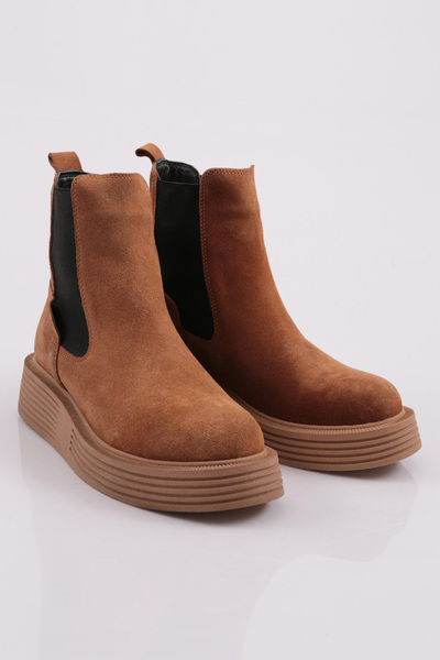 DGN Dámské kozačky s elastickými stranami a tlustou podrážkou Hnědá semišová pravá kůže 33637883