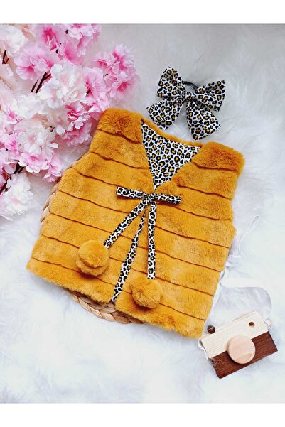 bright moon Girl's Plush Vest and Buckle Set - Pompom Detailed and Lined