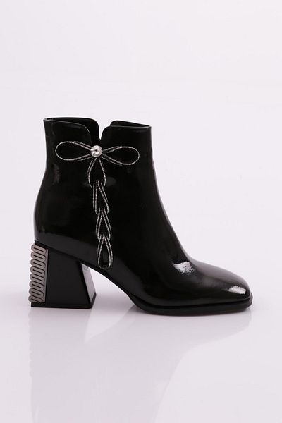DGN Black Patent Leather Women's Heeled Boots - Wrinkled 421163488