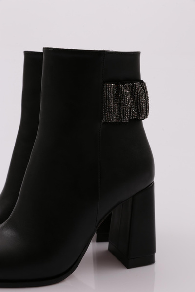 DGN Μαύρα γυναικεία μποτάκια με τακούνι - 1013433210