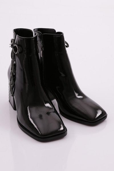 DGN Black Patent Leather Women's Heeled Boots - Wrinkled 421163488
