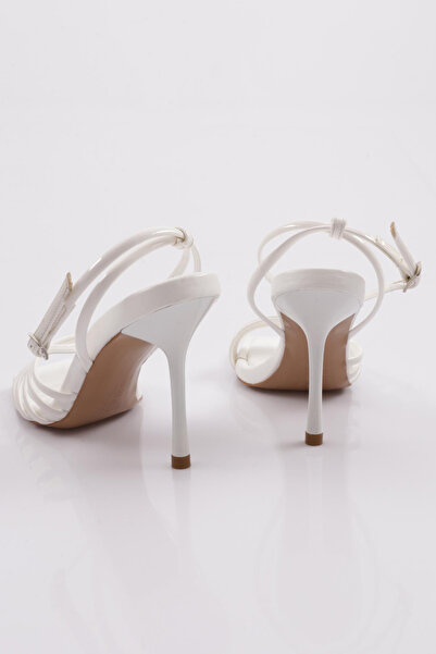 DGN 1158 Model Women's Thin Heeled 5 Stripes Shoes