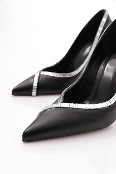 DGN Kadın Taş Sarılı Topuklu Ayakkabı Siyah 56313557