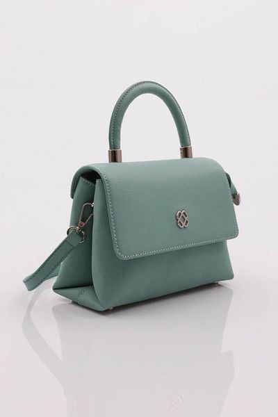 DGN 3051 Women's Flap Sleeve Bag