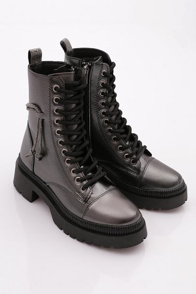 DGN Platinum Caviar Women's Boots - 101763421027