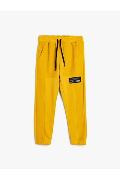 Koton Jogginghose mit Taschen – Taillenband und Applikationen