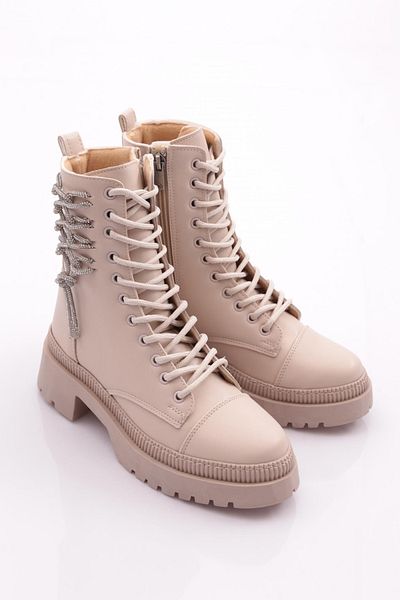 DGN Women's Ecru Boots - 101333421027   Model