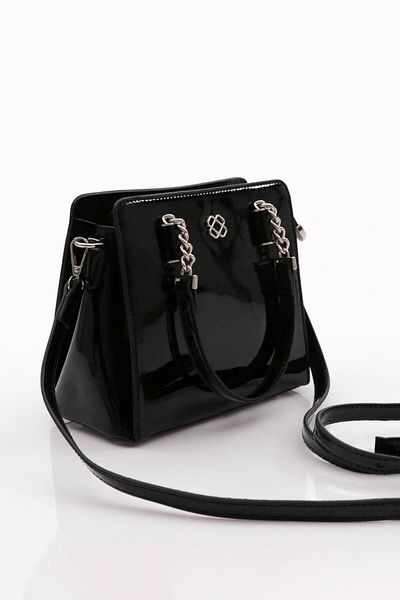 DGN Black Patent Leather Women's Chain Bag