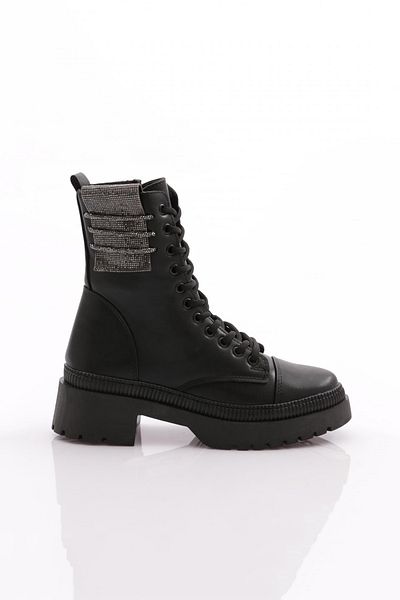 DGN Women's Black Boots - 101563421027   Model