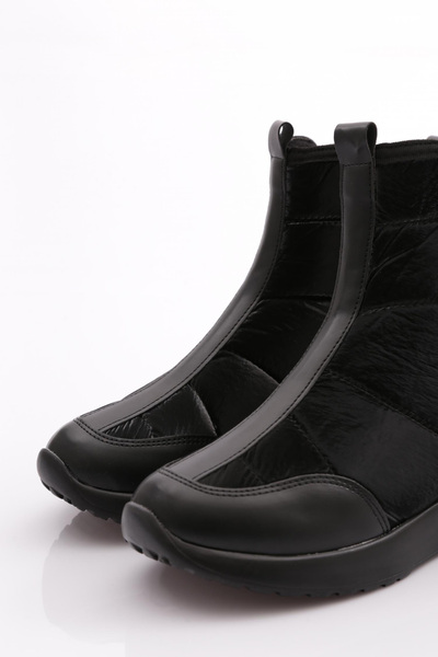 DGN Dámské kozačky na zip černá lakovaná kůže černá 71335105