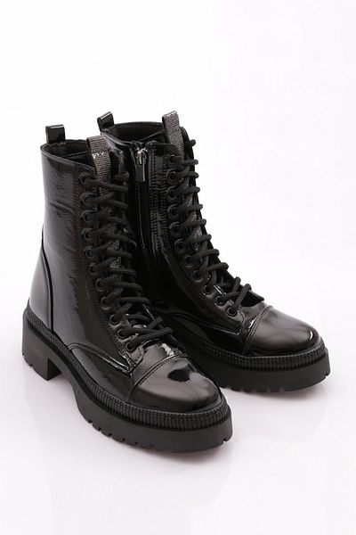 DGN Black Patent Leather Women's Boots - Wrinkled Model 101213421027