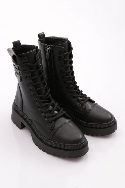 DGN Women's Black Boots - 101563421027   Model
