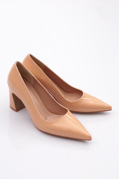 DGN Pantofi de damă cu toc oval din piele lăcuită șifonată nud 26935910