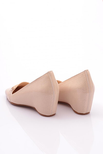 DGN 24305 Model Women's Metal Accessory Heeled Shoes