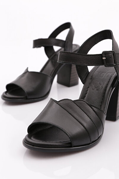 DGN 1830 Kadin Topuklu Sandalet