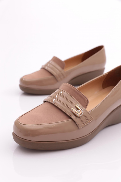 DGN 23082 Model Women's Comfortable Shoes with Front Stripes