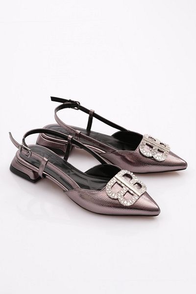 DGN 004 Model Women's Stone Detailed Sandals