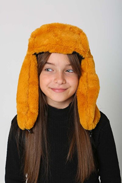 REMSA Çocuk Çıtçıtlı Kürklü Kulaklıklı Peluş Bere Şapka RKŞ-Ç-03 Hardal