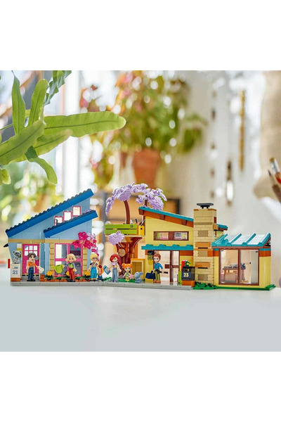 TOYFEST Friends Olly and Paisley's Family Houses - Multi-Piece Building Toy 1126 Pieces 42620