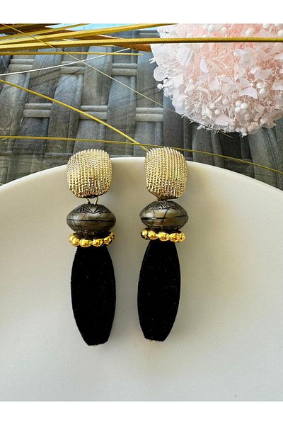 Pelin Aksesuar Black Suede Long Beaded Gold Design Earrings