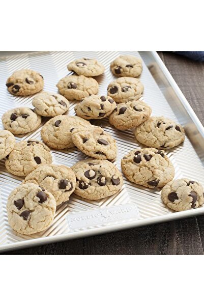 nordicware صينية خبز صغيرة بريزم 40 × 29 سم (44870)