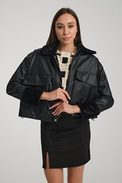 jöns since 1997 Jachetă de piele neagră pentru femei cu buzunare acoperite și...