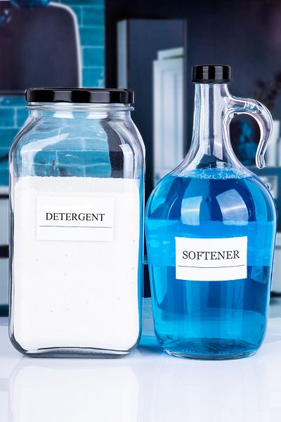 Karçiçeği Home 2-Piece Bathroom Set 1.5 Lt Softener Bottle and 3 Lt Detergent Jar