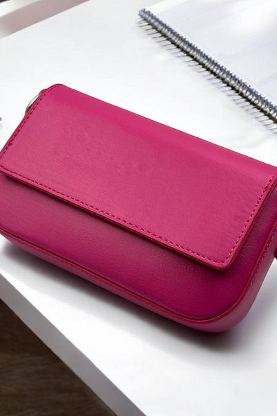 tusah Crossbody Baguette Bag with Strap Cover