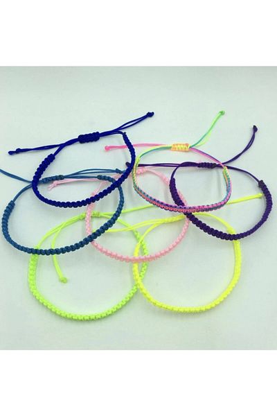 Tralles Takı Vibrant Colors Macrame Bracelet Set of 7