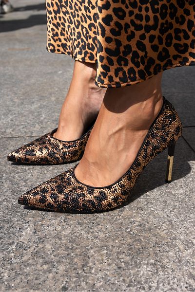 ANGELİNA JONES DIMARIA FEMEI LEOAPARD DESIGN STONE STILETTO