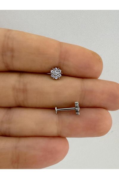 Arescollection 1 Piece G23 Titanium (Titanium) Flower Model Tragus Helix Conch Lobe Compatible Piercing