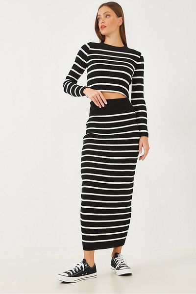Bianco Lucci Women's Fittili Striped Knitwear Top and Bottom Set 60251886