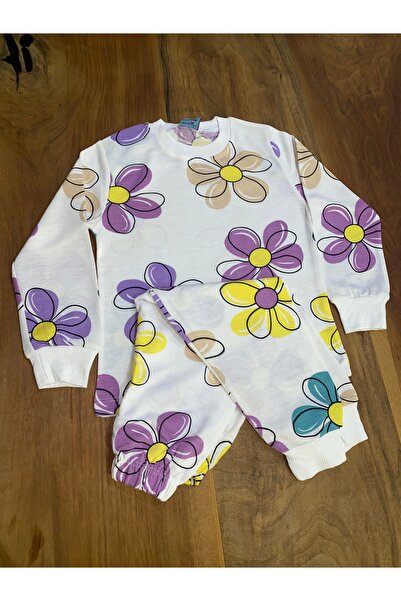 Kız çocuk çicekli pijama
