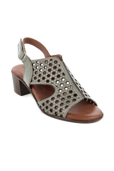 Hush Puppies Fi.To ( 624216 ) - Genuine Leather, Adjustable Velcro Anatomical Women's Sandals